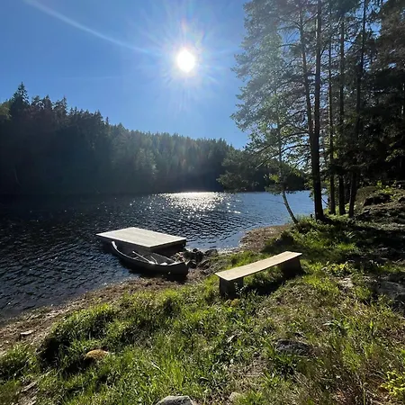 Idyllisk Ved Vannet Luxury tent *