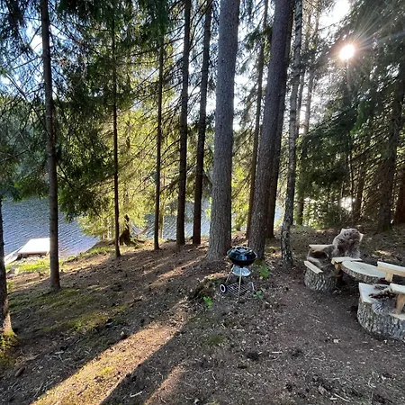 Tente de luxe Idyllisk Ved Vannet